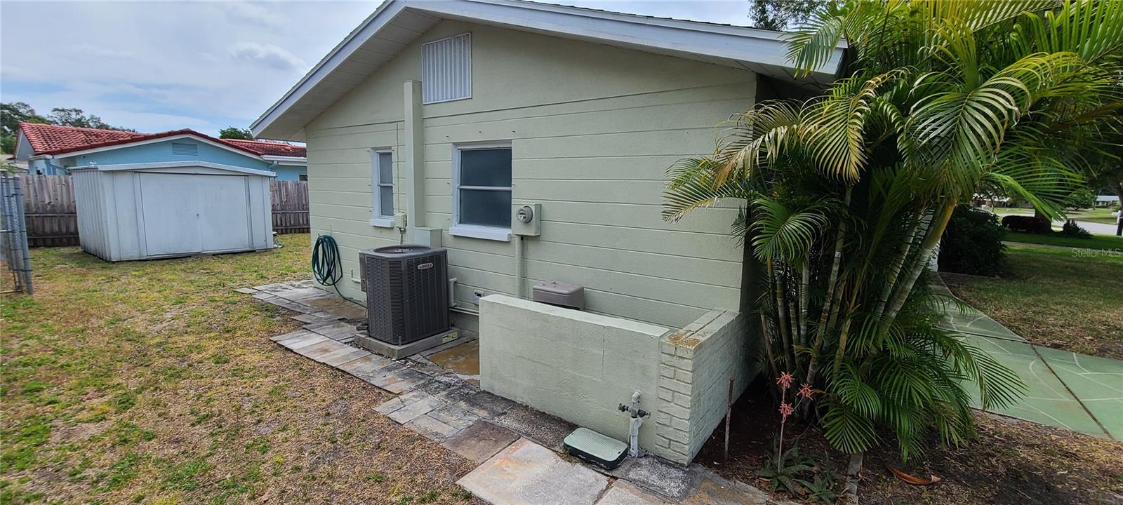 9901 111TH LN, SEMINOLE, FL, 33772