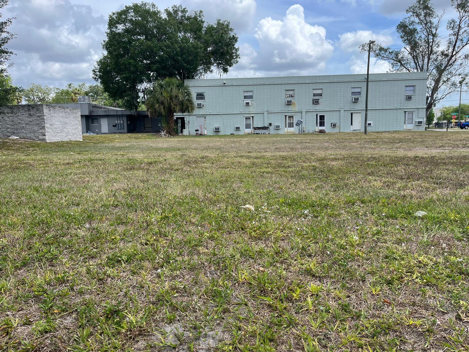 1704 W GRANFIELD AVE, PLANT CITY, FL, 33563