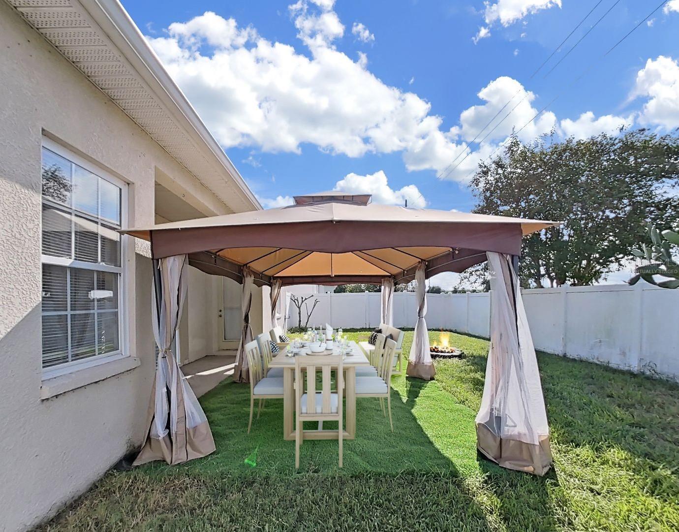 11329 SOUTHWIND LAKE DR, GIBSONTON, FL, 33534