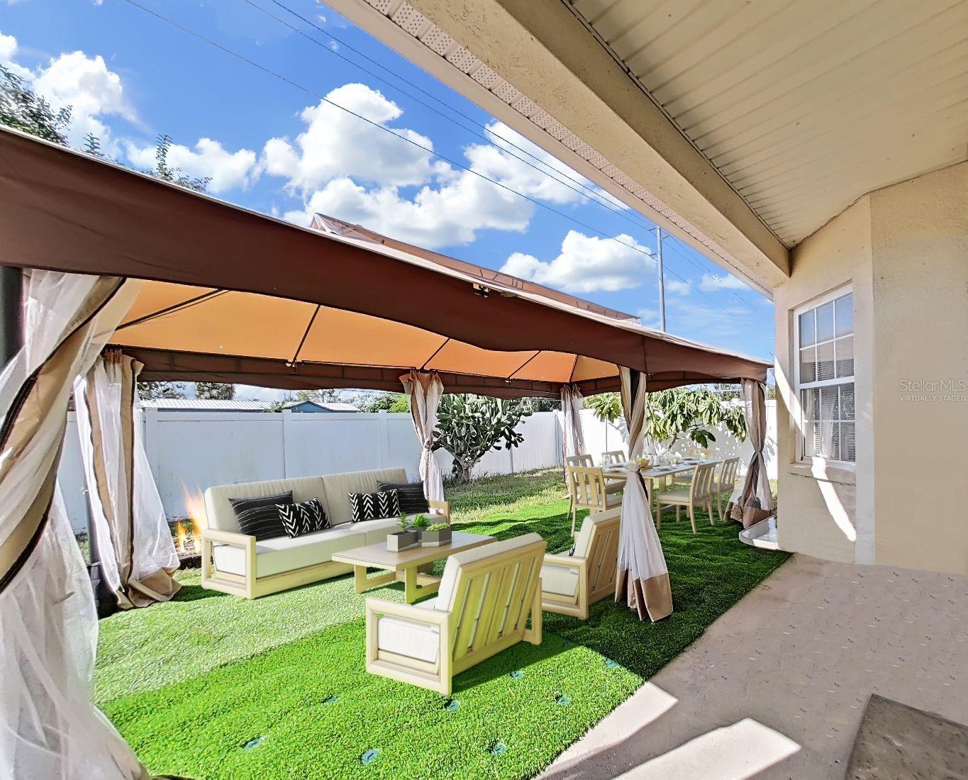 11329 SOUTHWIND LAKE DR, GIBSONTON, FL, 33534