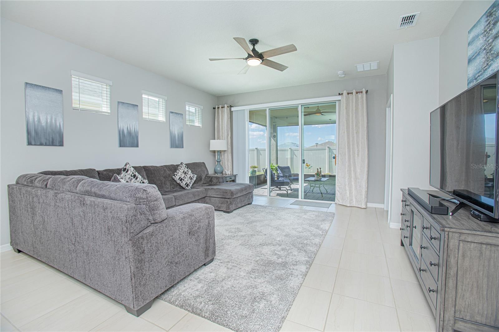 2722 SUMMER RETREAT LN, KISSIMMEE, FL, 34744