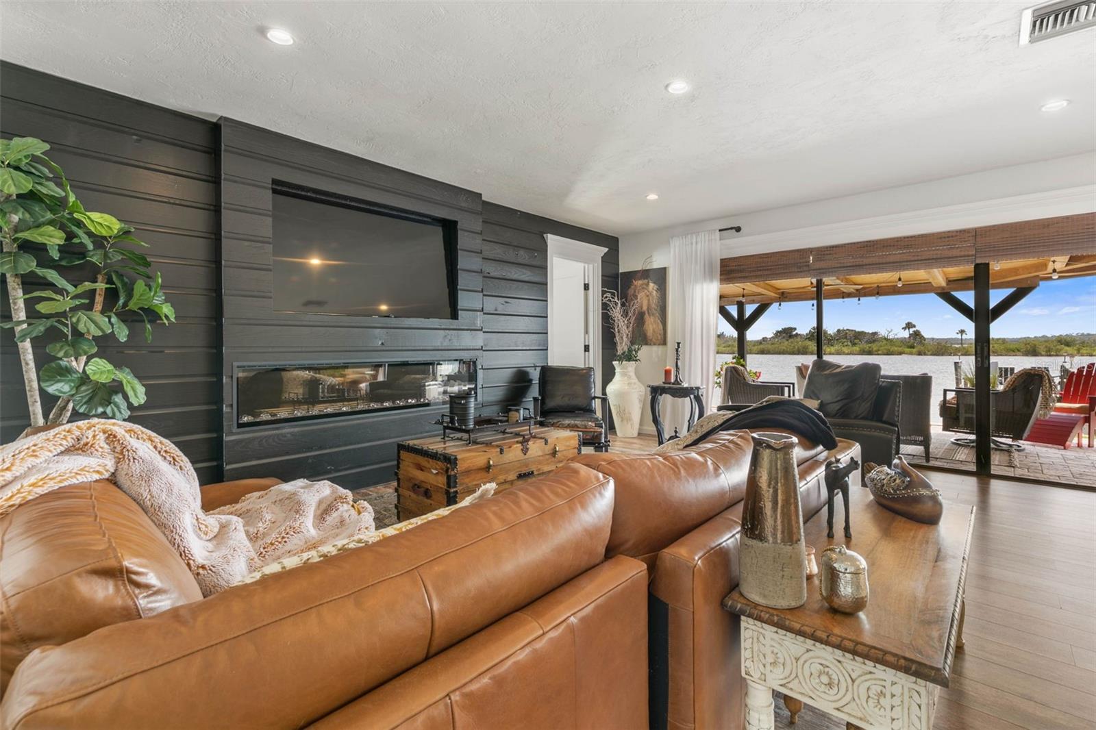 3120 JOHN ANDERSON DR, ORMOND BEACH, FL, 32176