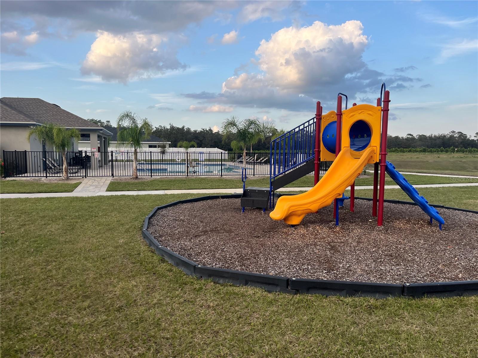 2263 MAJESTIC SPAN AVE, EAGLE LAKE, FL, 33839