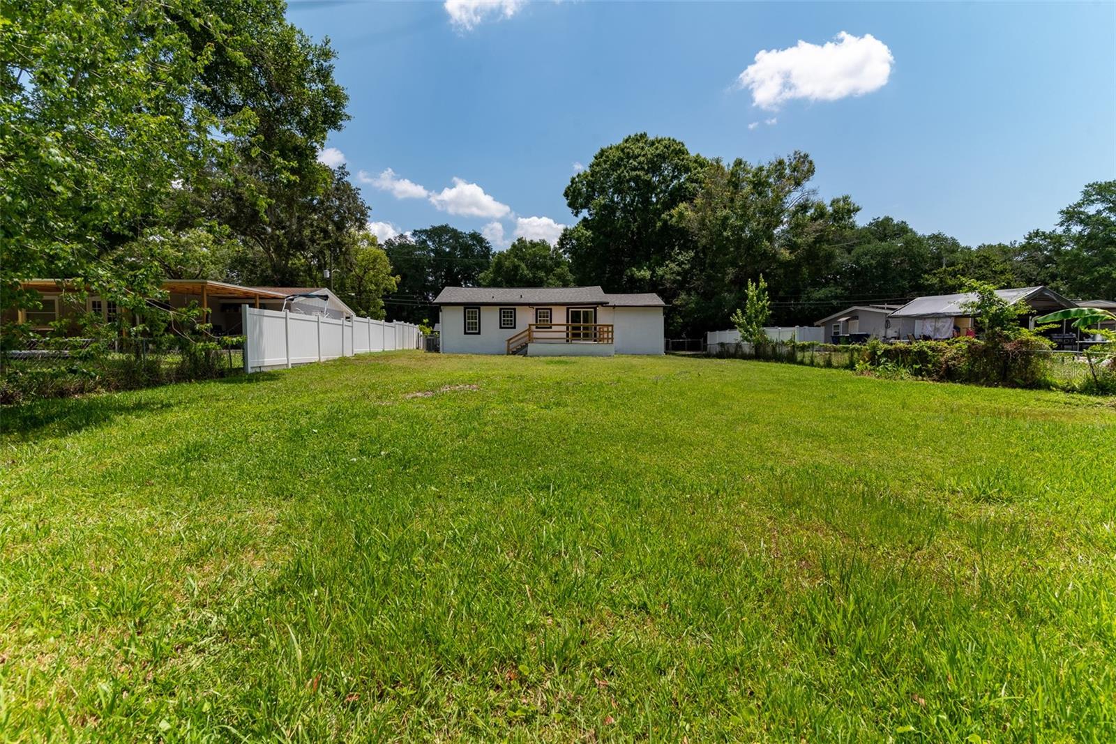 8130 N PACKWOOD AVE, TAMPA, FL, 33604