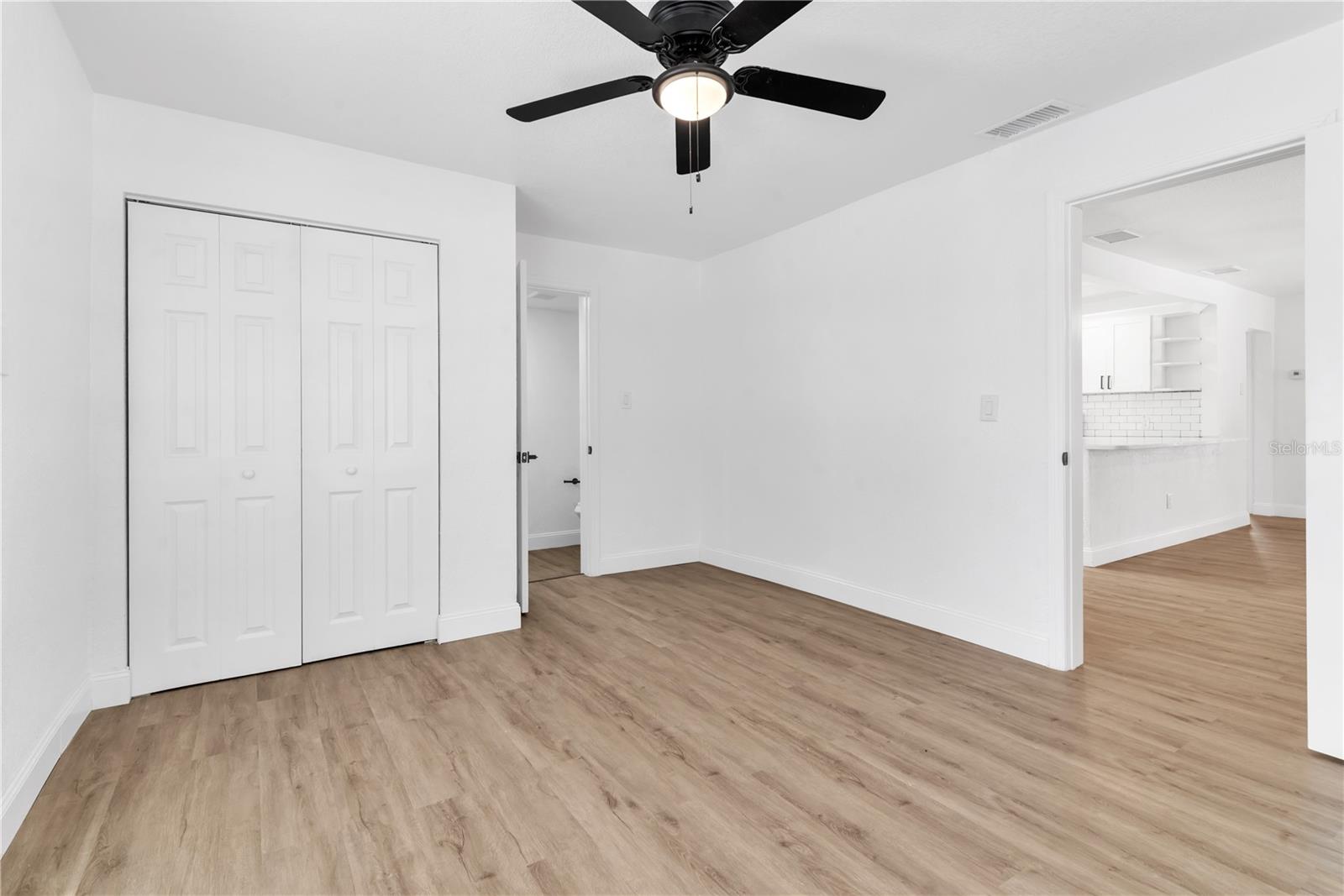 8130 N PACKWOOD AVE, TAMPA, FL, 33604