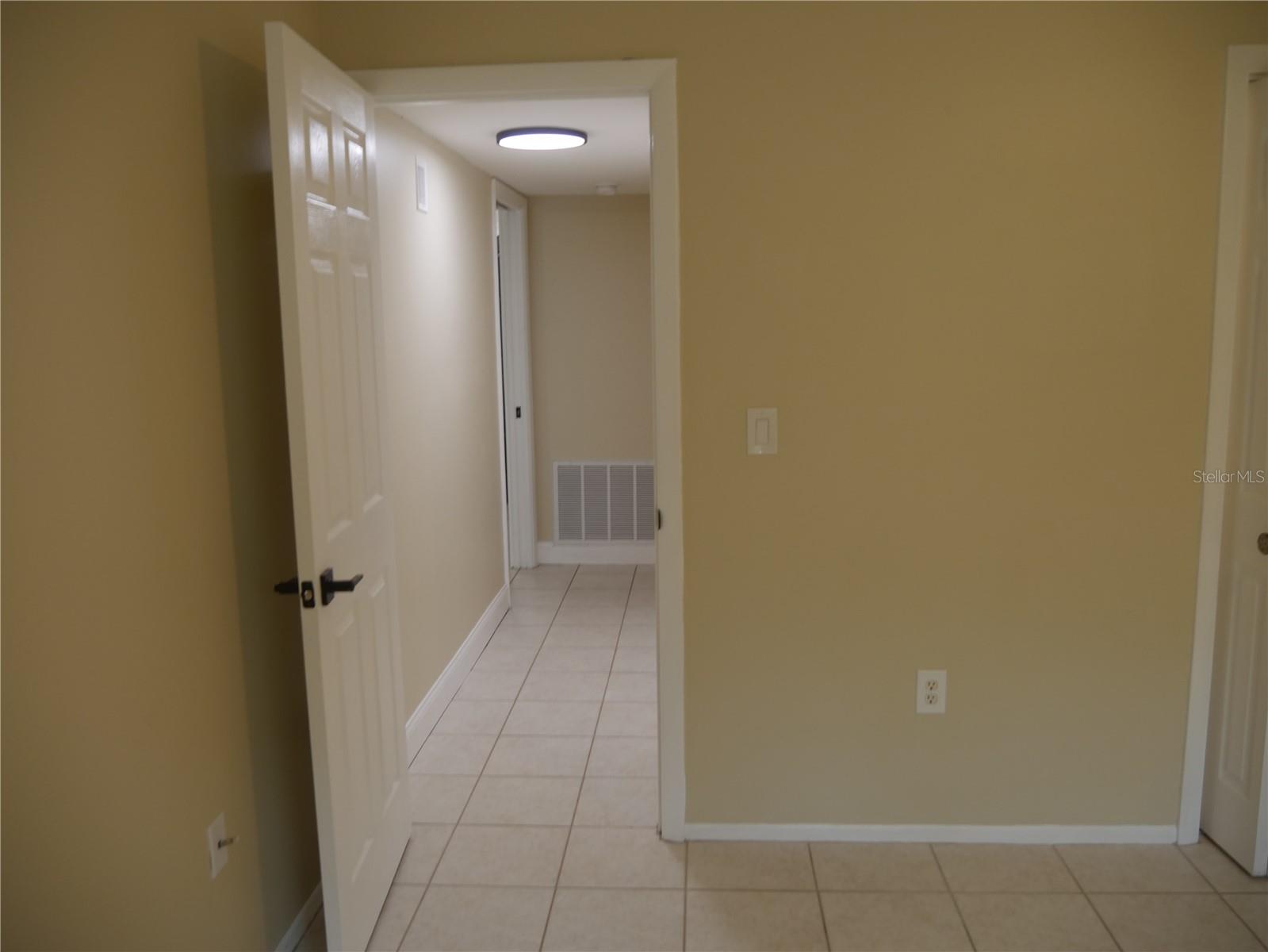 2411 ASPINWALL ST #2411, SARASOTA, FL, 34237