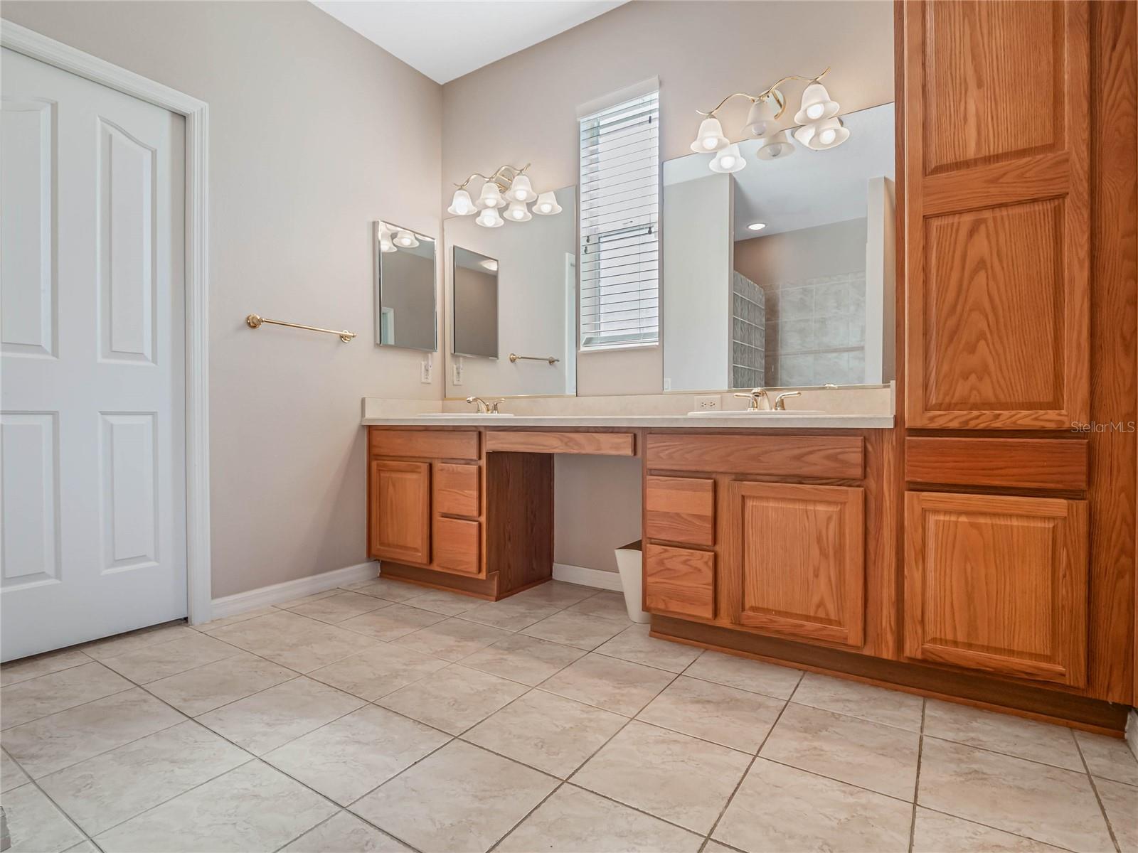 929 TALAPIA LOOP, THE VILLAGES, FL, 32162