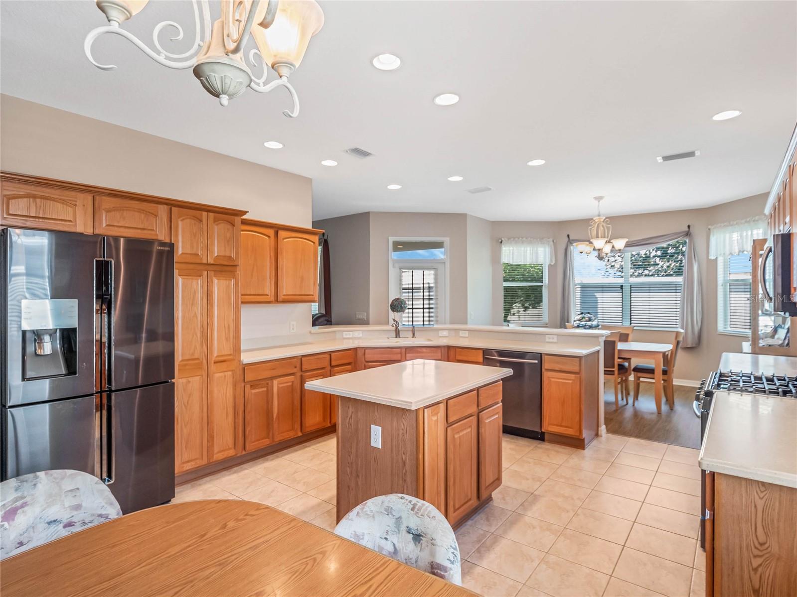 929 TALAPIA LOOP, THE VILLAGES, FL, 32162
