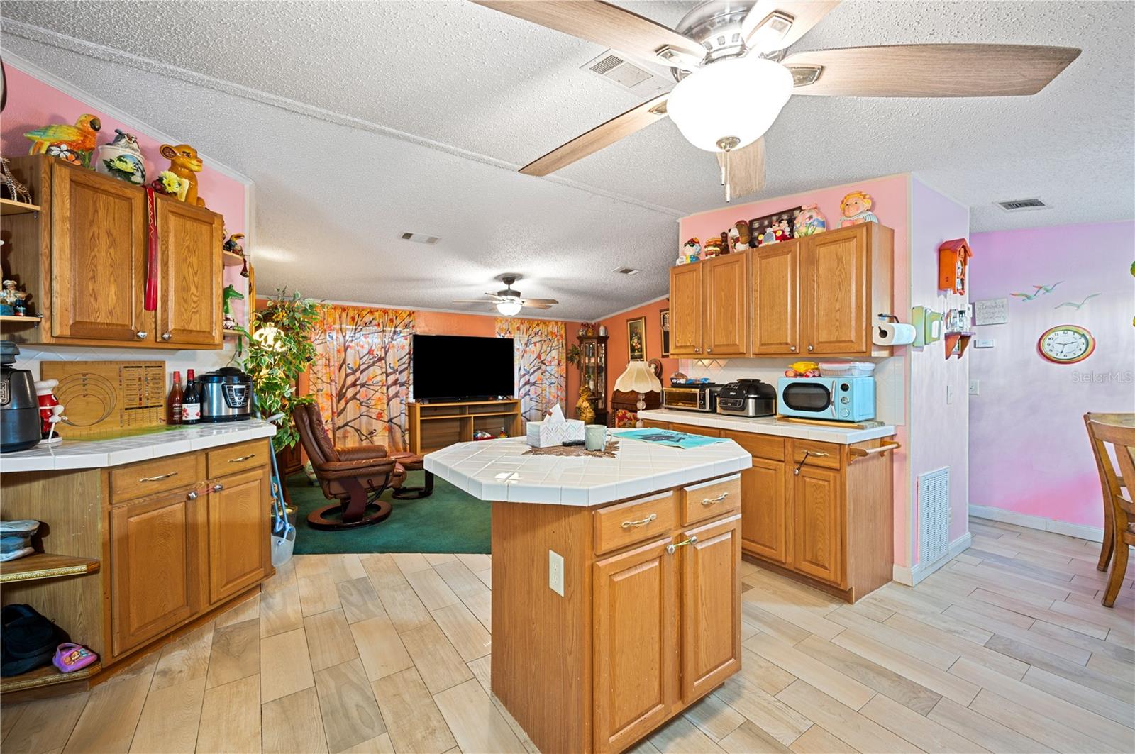 117 GLENN RD  AUBURBDALE, FL  33823, AUBURNDALE, FL, 33823