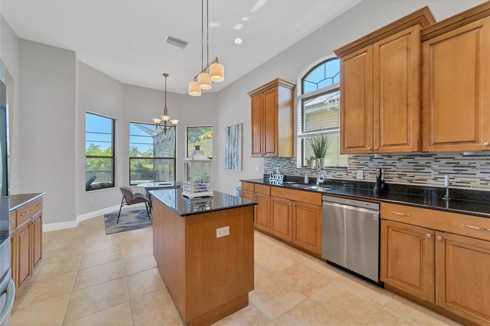 13853 SIENA LOOP, LAKEWOOD RANCH, FL, 34202