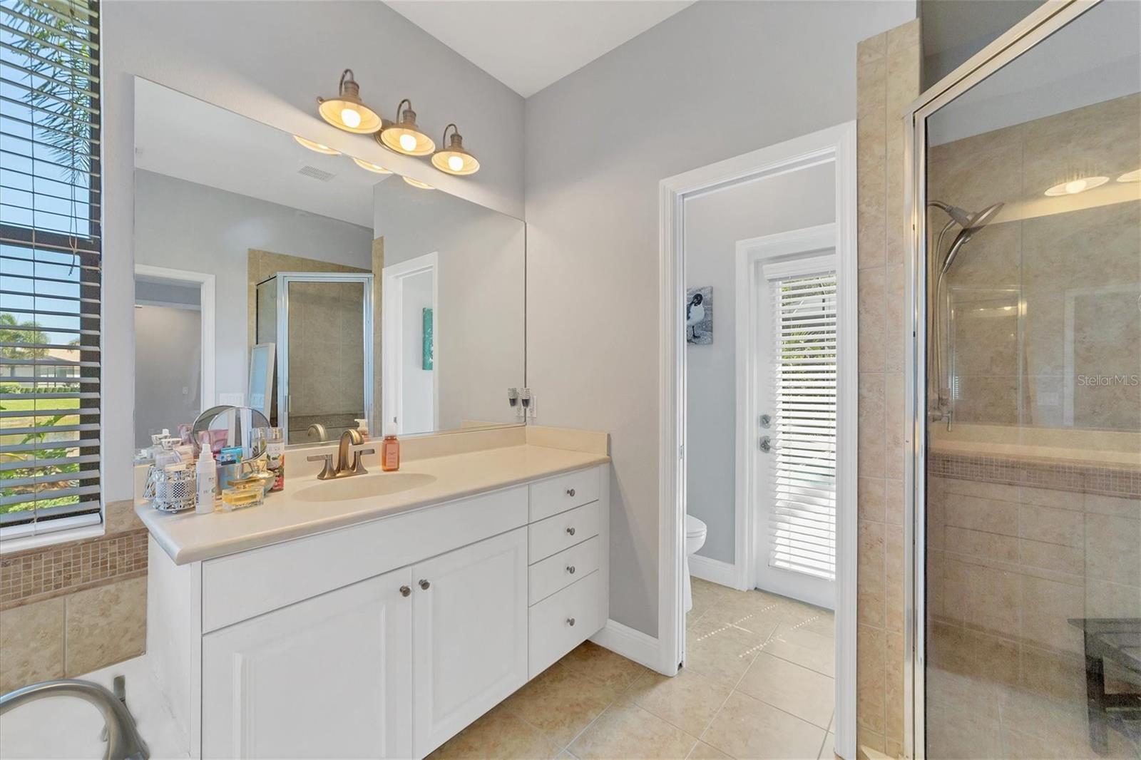 13853 SIENA LOOP, LAKEWOOD RANCH, FL, 34202