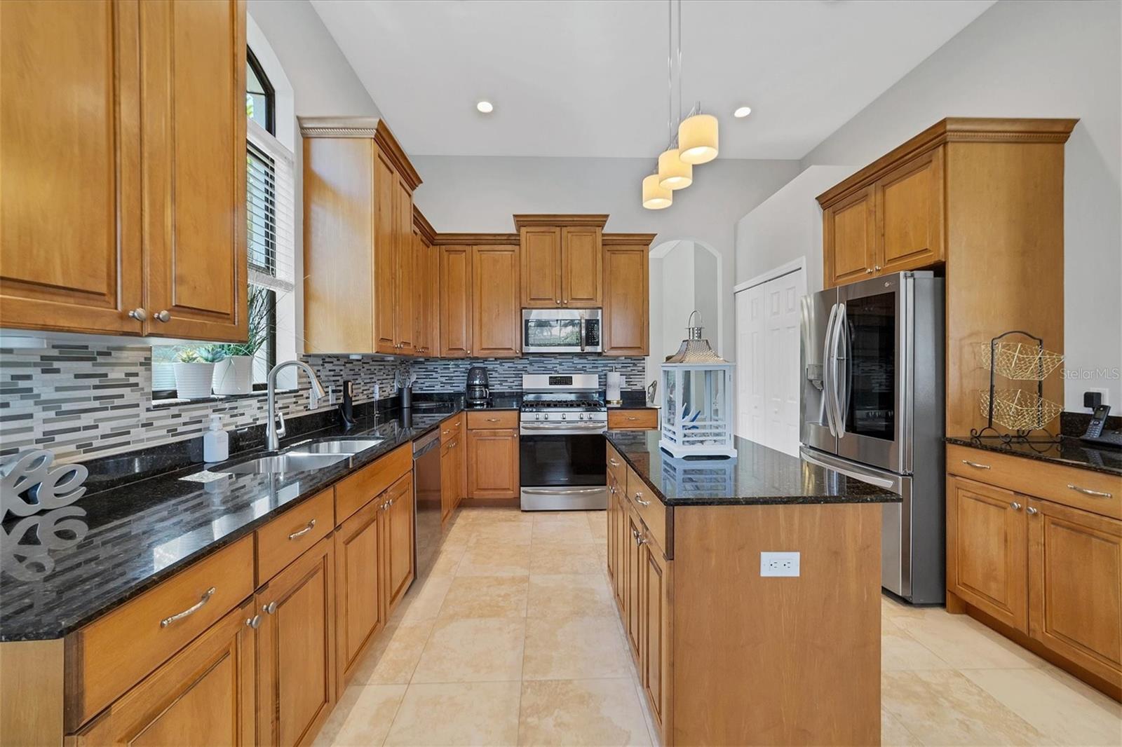 13853 SIENA LOOP, LAKEWOOD RANCH, FL, 34202