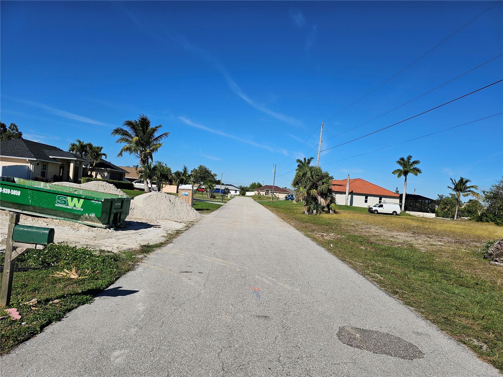 1927 NE 18TH PL, CAPE CORAL, FL, 33909