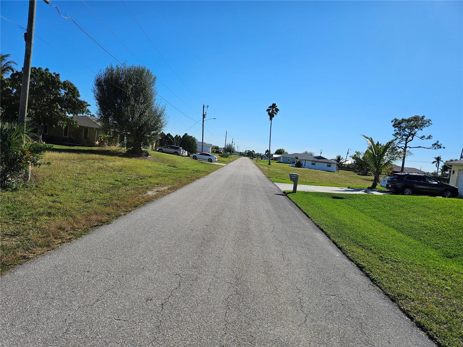 1927 NE 18TH PL, CAPE CORAL, FL, 33909