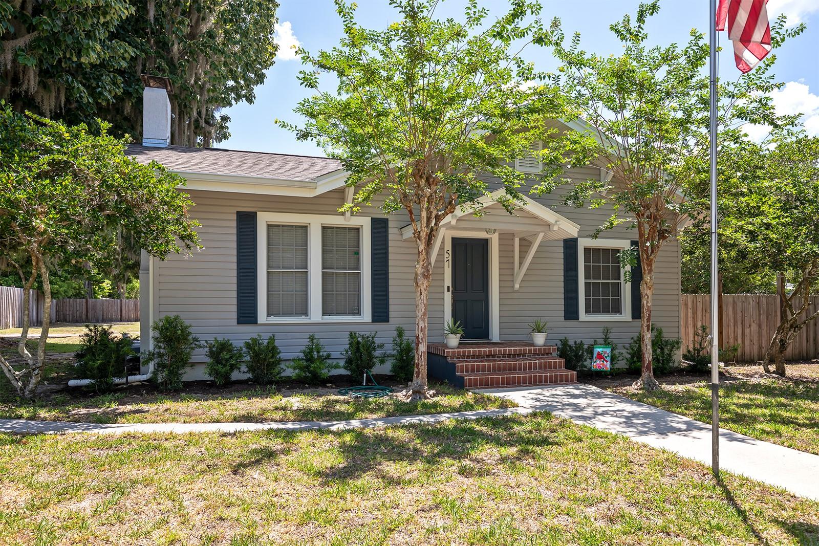 57 S TROWELL AVE, UMATILLA, FL, 32784