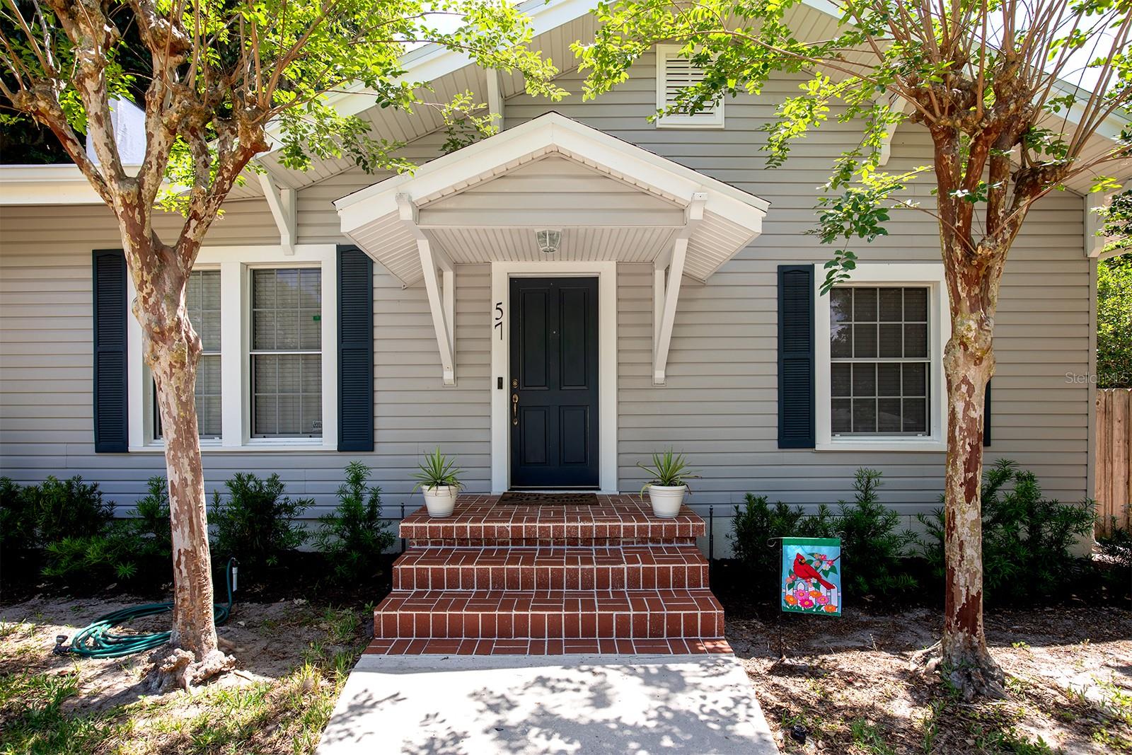 57 S TROWELL AVE, UMATILLA, FL, 32784
