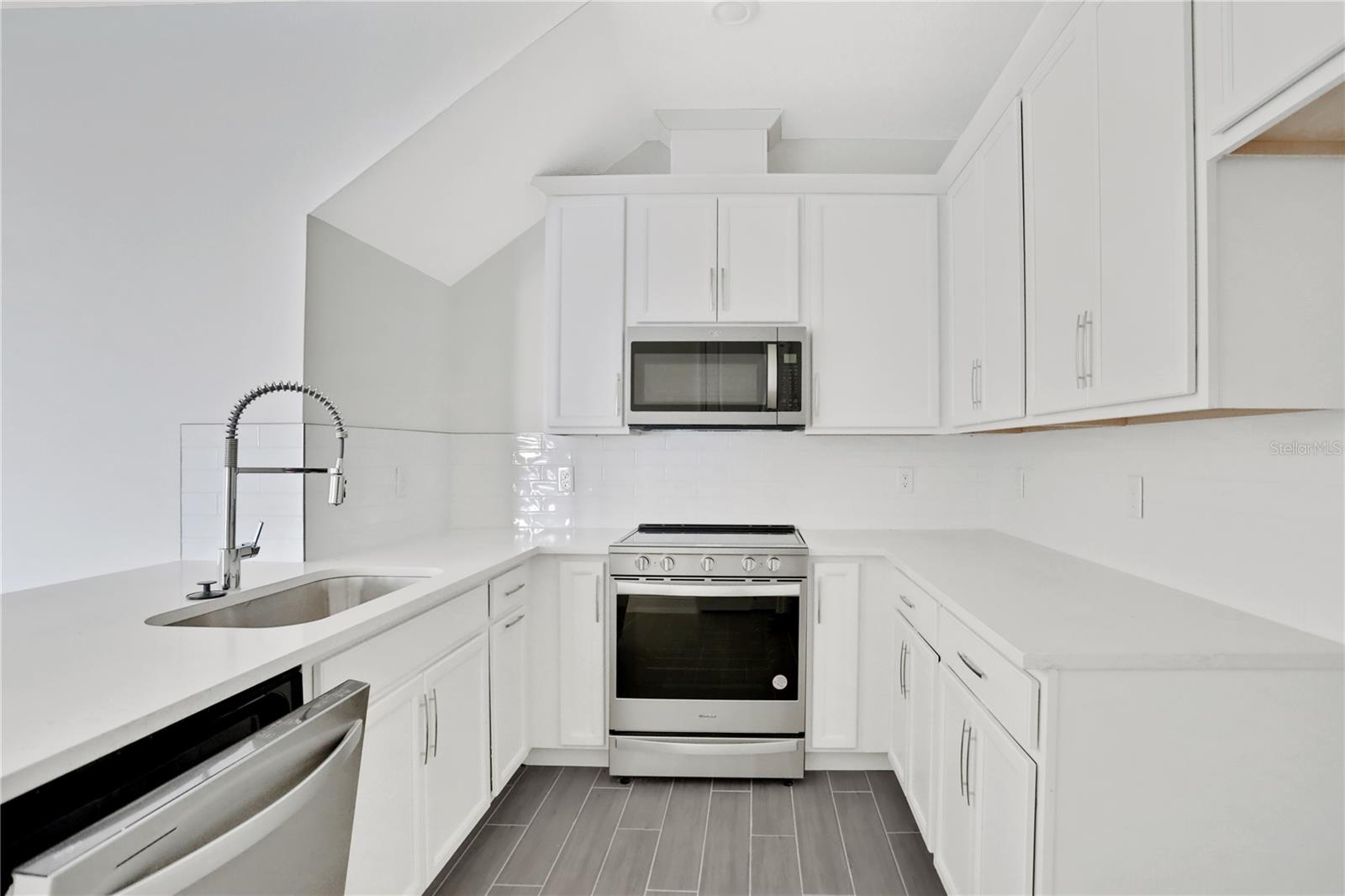 9144 GULF HAVEN DR, PARRISH, FL, 34219