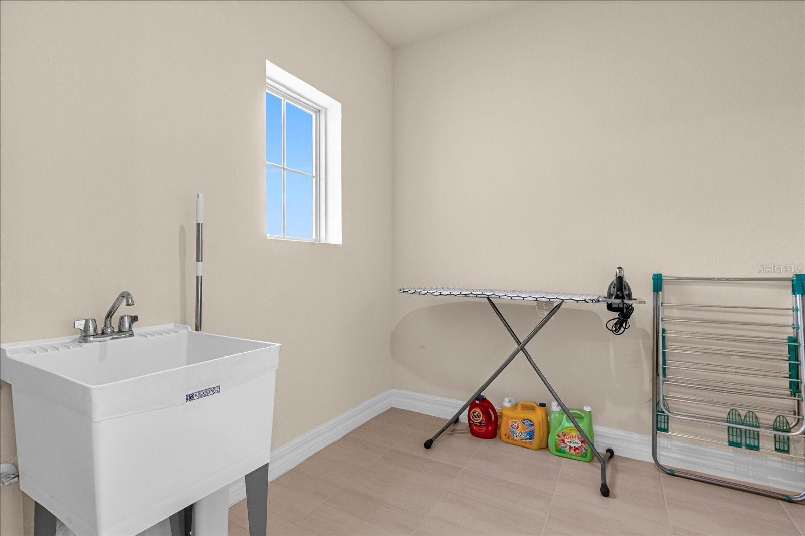 7650 WANDERING WAY, ORLANDO, FL, 32836