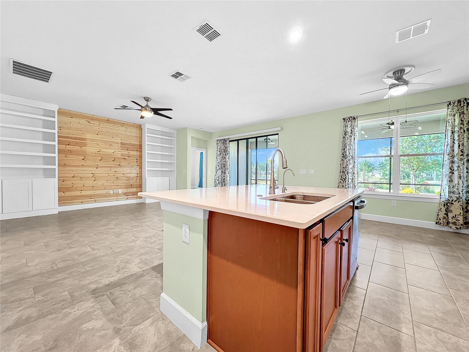 204 BELLA CORTINA DR, POINCIANA, FL, 34759