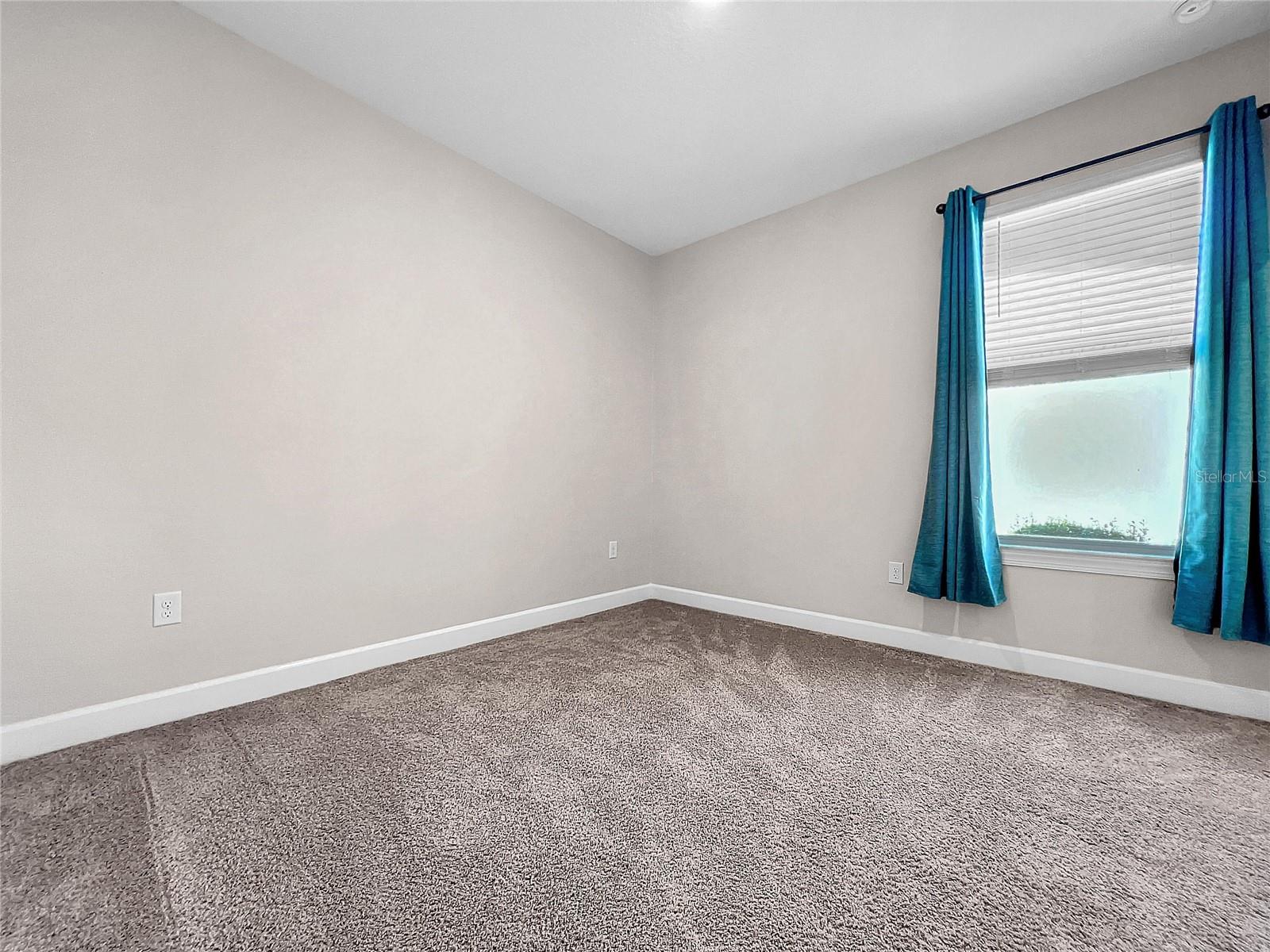 204 BELLA CORTINA DR, POINCIANA, FL, 34759