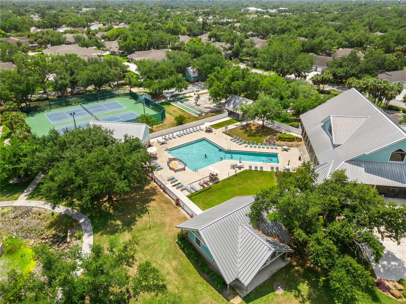 19335 WATER OAK DR #102, PORT CHARLOTTE, FL, 33948