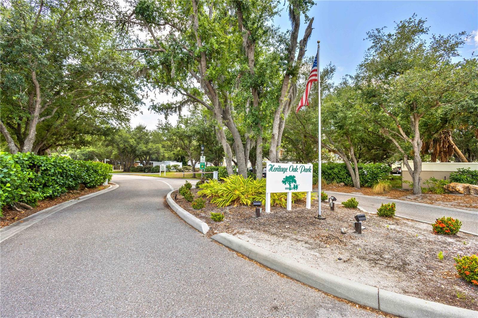 19335 WATER OAK DR #102, PORT CHARLOTTE, FL, 33948