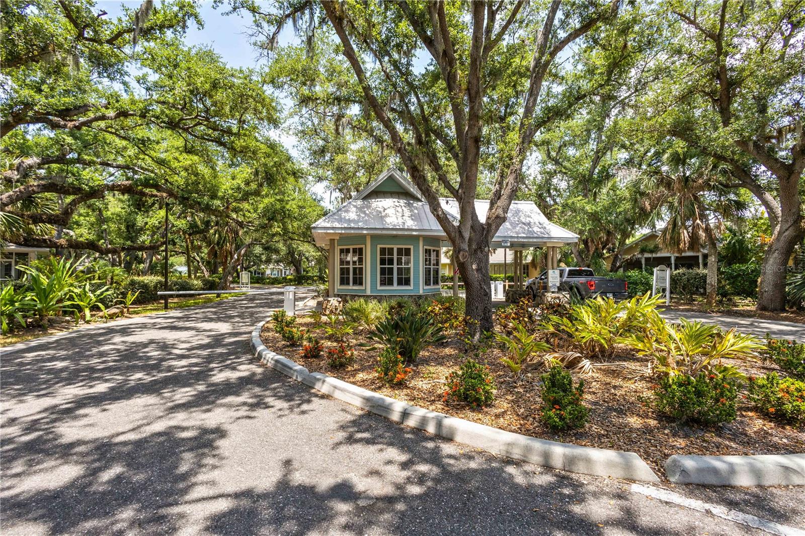 19335 WATER OAK DR #102, PORT CHARLOTTE, FL, 33948