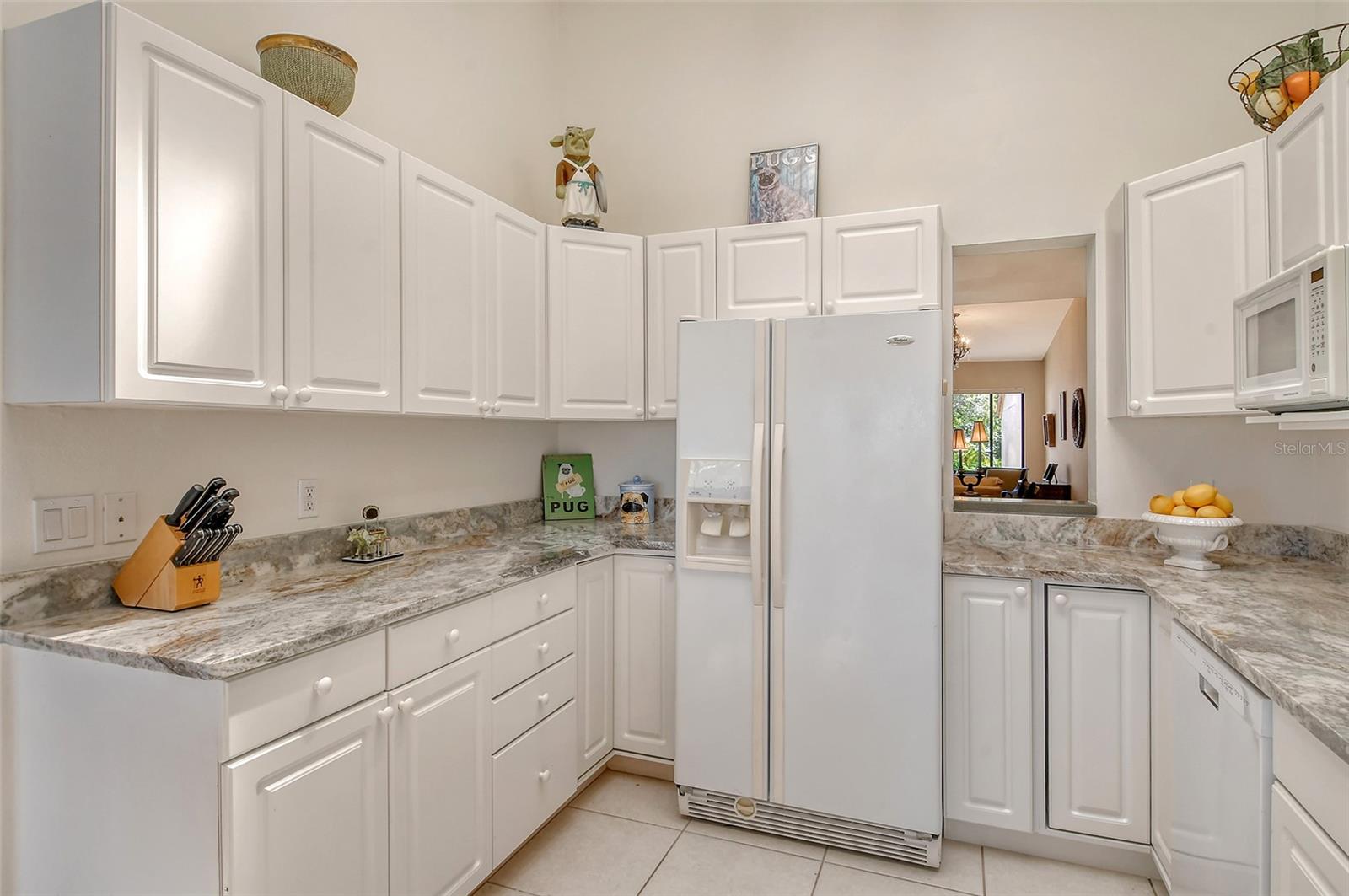2383 HARBOUR OAKS DR, LONGBOAT KEY, FL, 34228