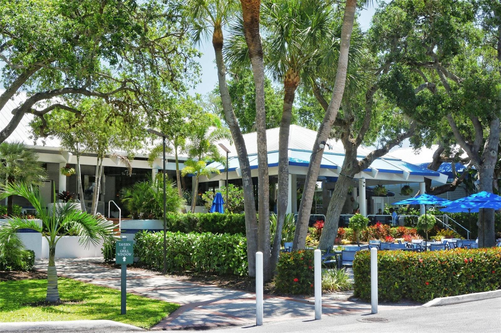 2383 HARBOUR OAKS DR, LONGBOAT KEY, FL, 34228