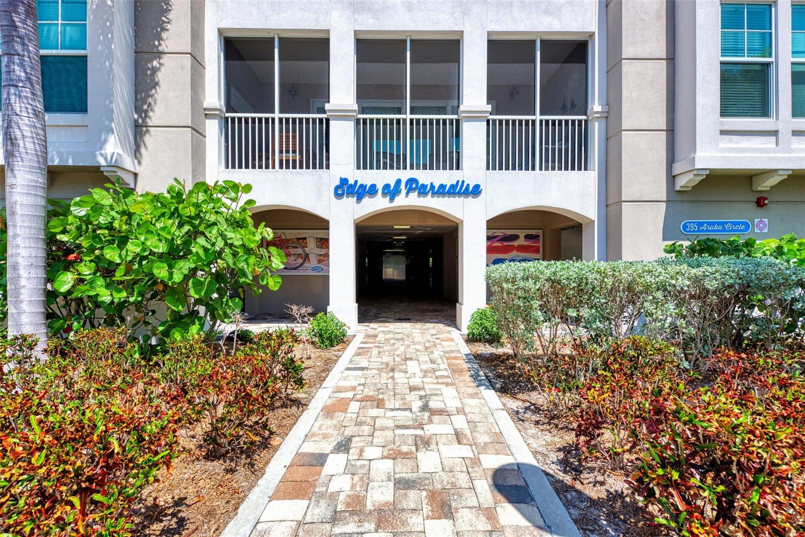 395 ARUBA CIR #102, BRADENTON, FL, 34209