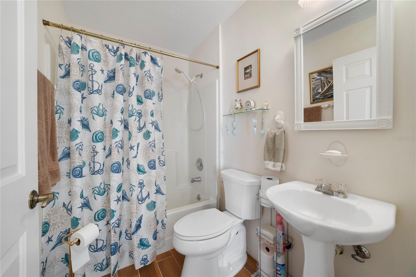 239 JUNIPER WAY, TAVARES, FL, 32778
