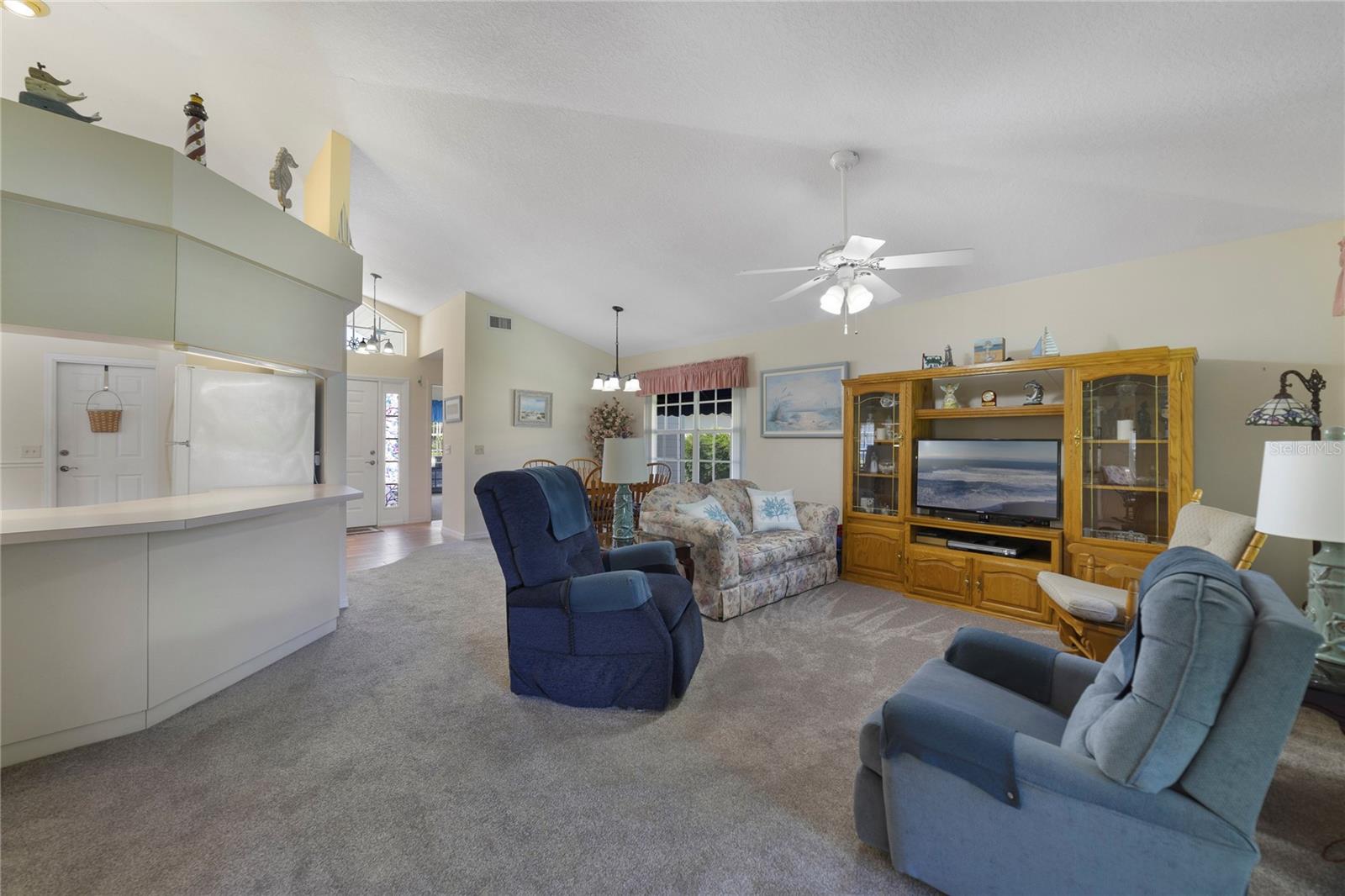 239 JUNIPER WAY, TAVARES, FL, 32778