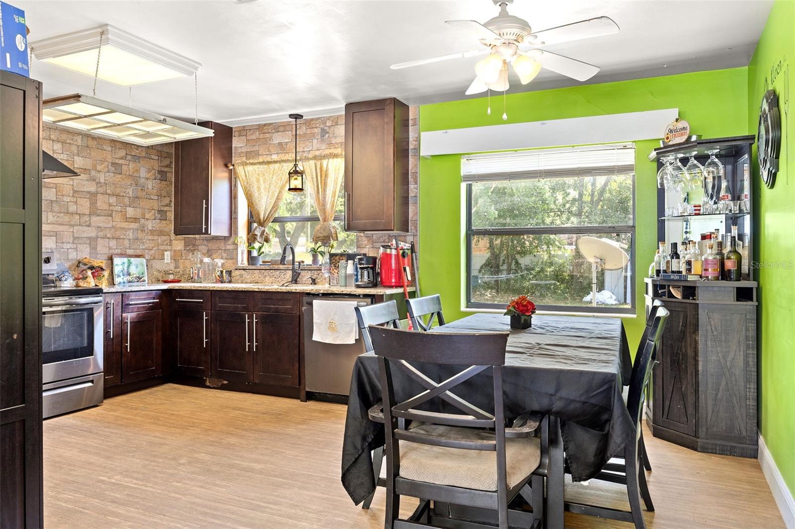 2270 WASHINGTON RD, MOUNT DORA, FL, 32757