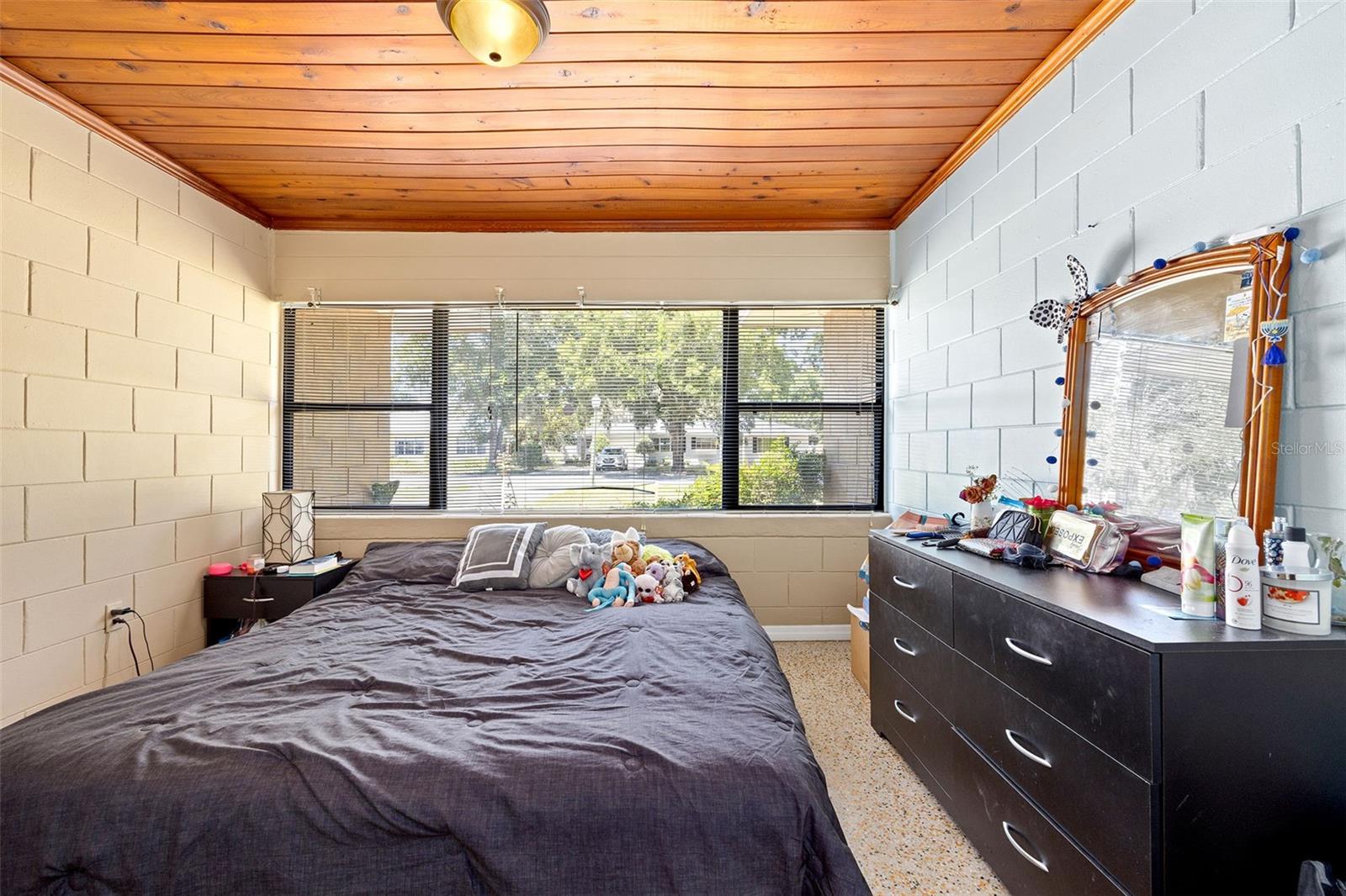 2270 WASHINGTON RD, MOUNT DORA, FL, 32757