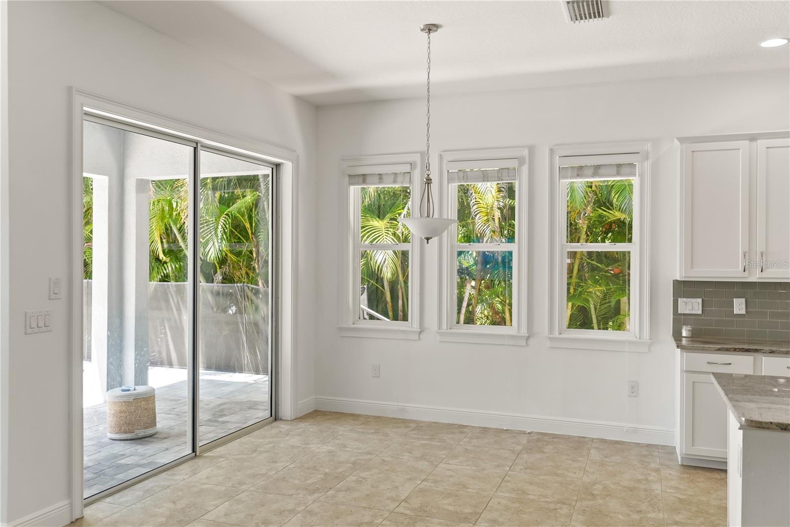 1800 ROBINHOOD ST, SARASOTA, FL, 34231