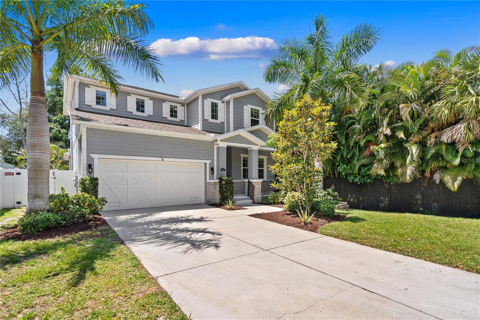 1800 ROBINHOOD ST, SARASOTA, FL, 34231