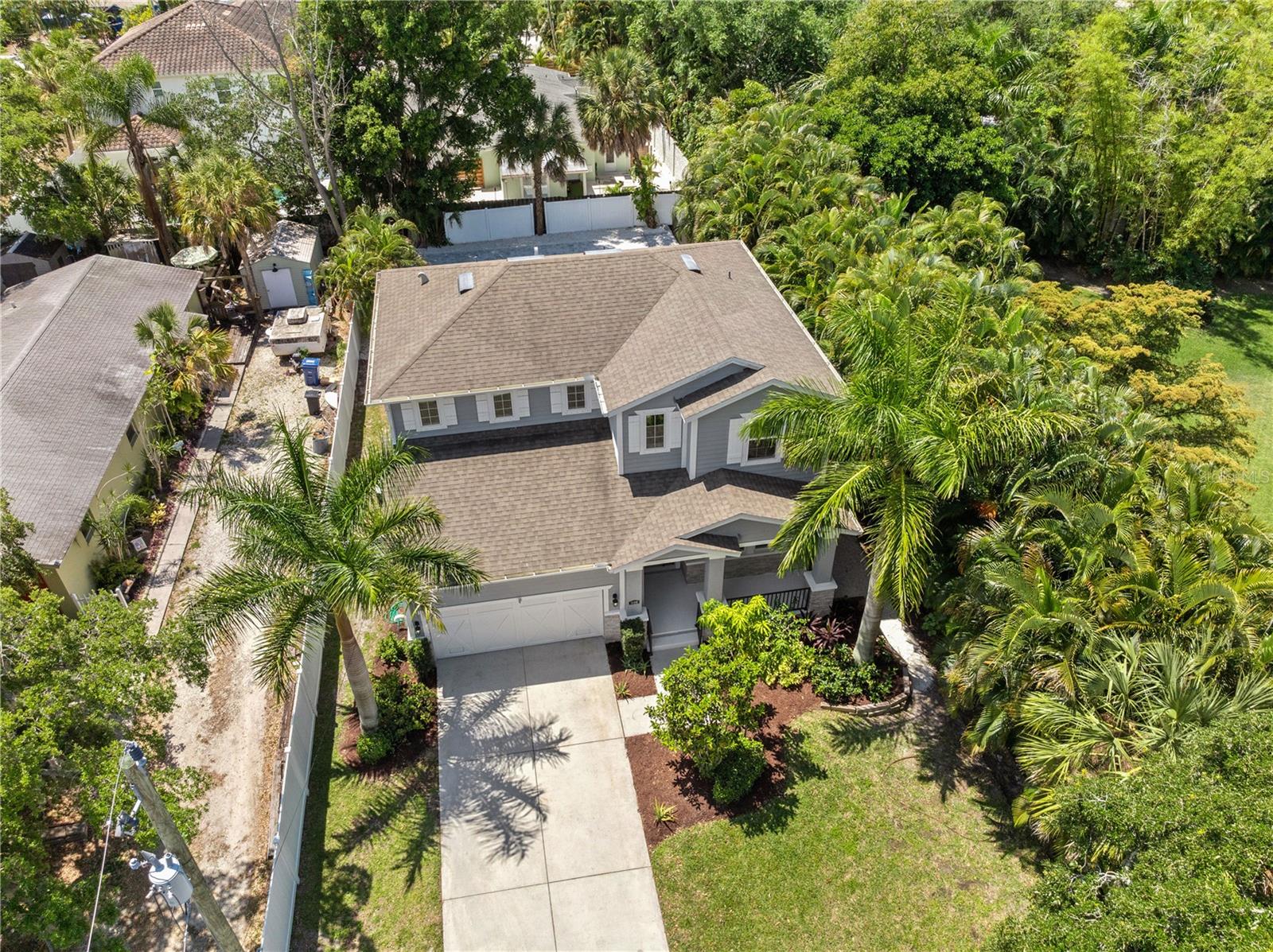 1800 ROBINHOOD ST, SARASOTA, FL, 34231