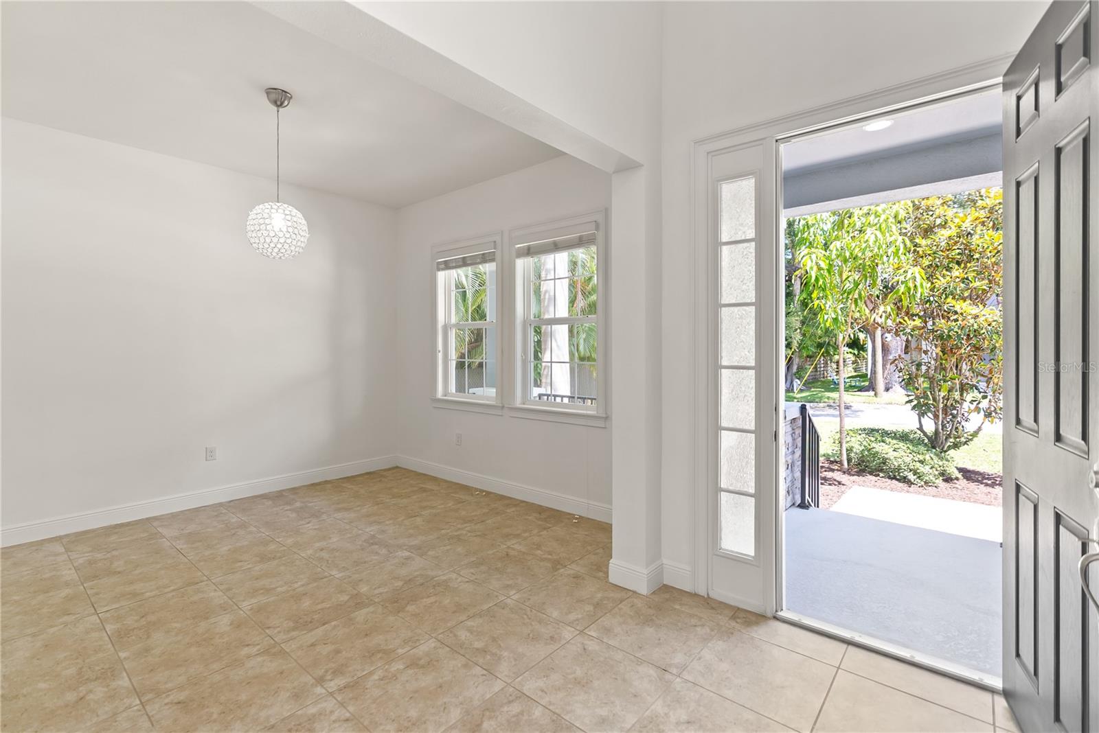 1800 ROBINHOOD ST, SARASOTA, FL, 34231