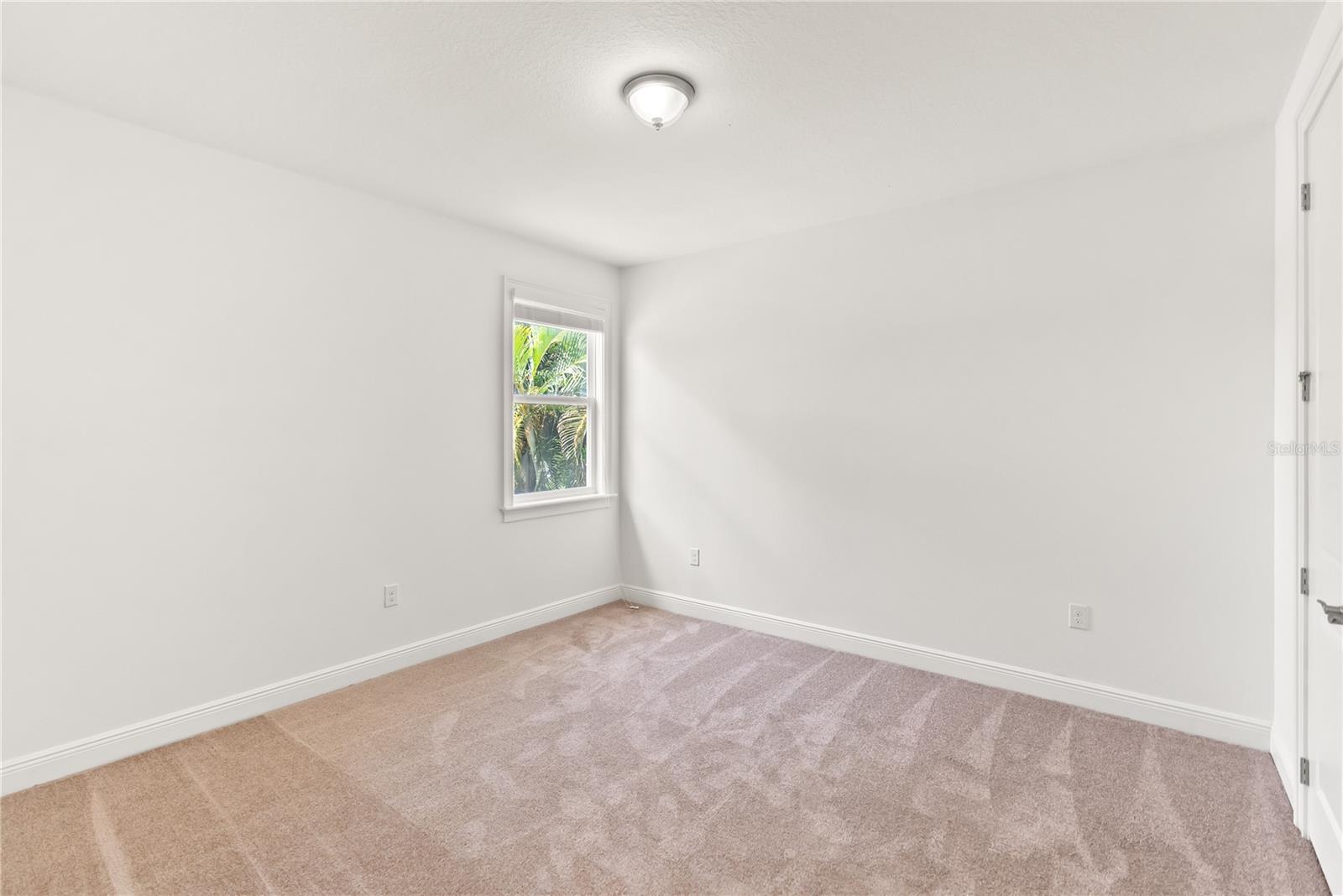 1800 ROBINHOOD ST, SARASOTA, FL, 34231