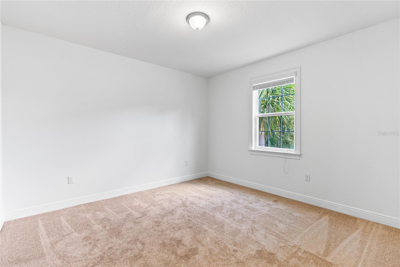 1800 ROBINHOOD ST, SARASOTA, FL, 34231