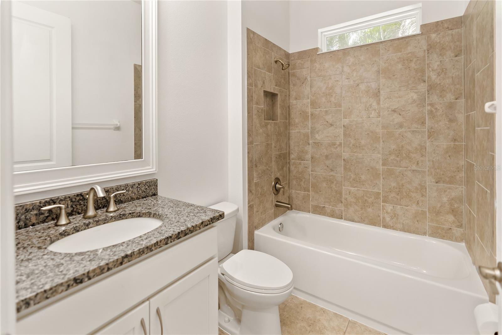 1800 ROBINHOOD ST, SARASOTA, FL, 34231
