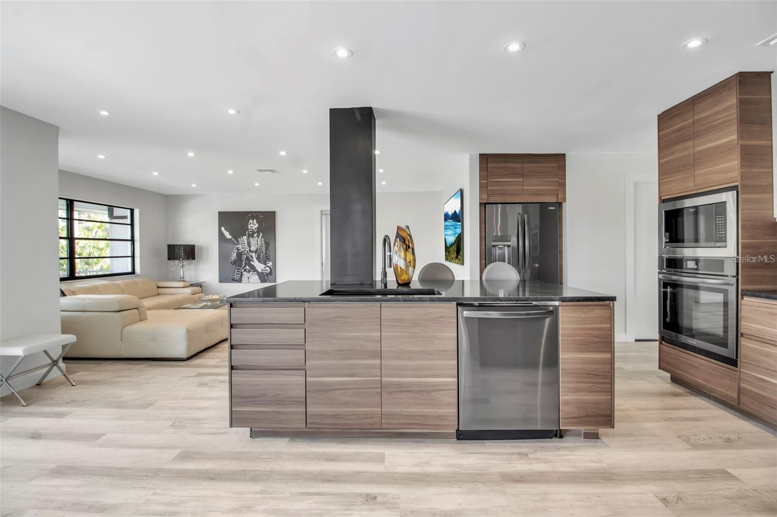 1649 STANFORD LN, SARASOTA, FL, 34231