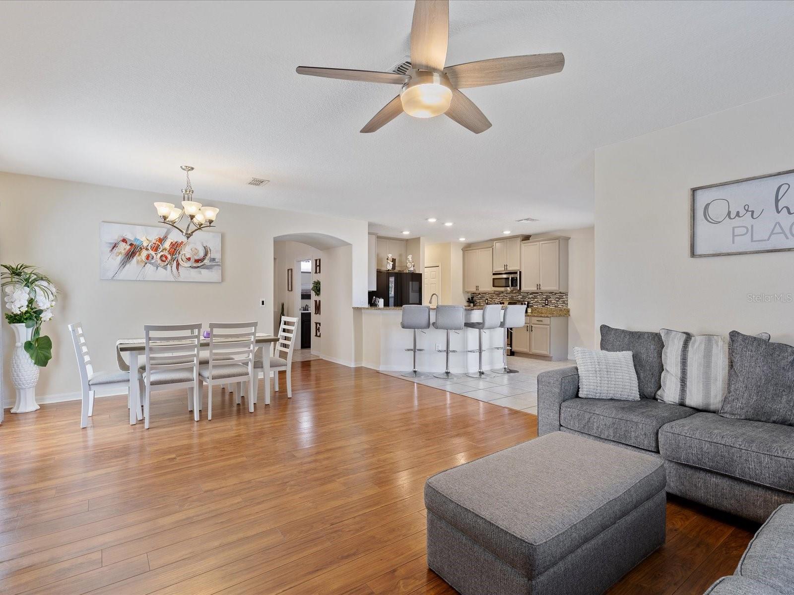 6215 TRENT CREEK DR, RUSKIN, FL, 33573