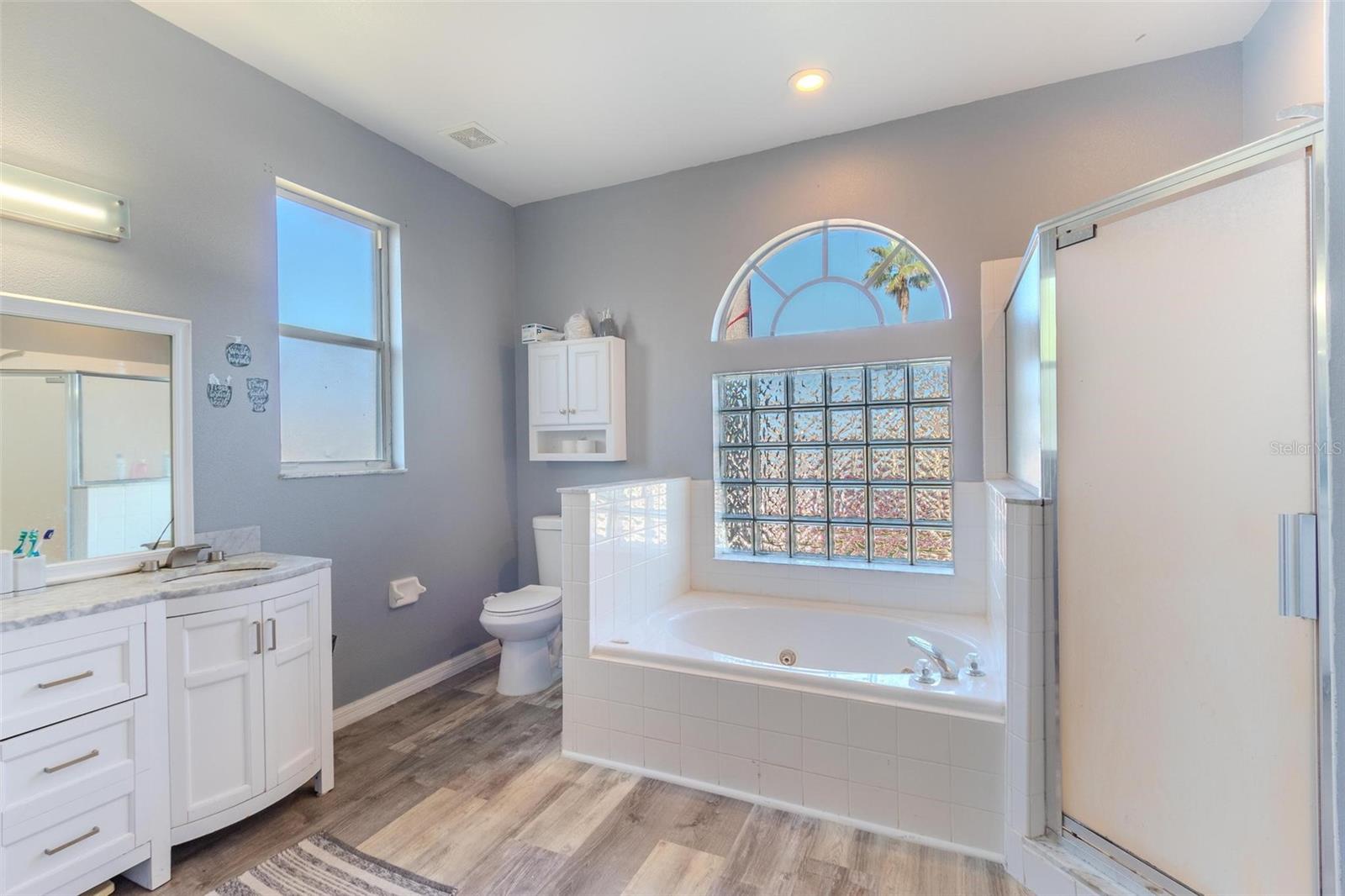 10 NEVADA LOOP RD, DAVENPORT, FL, 33897