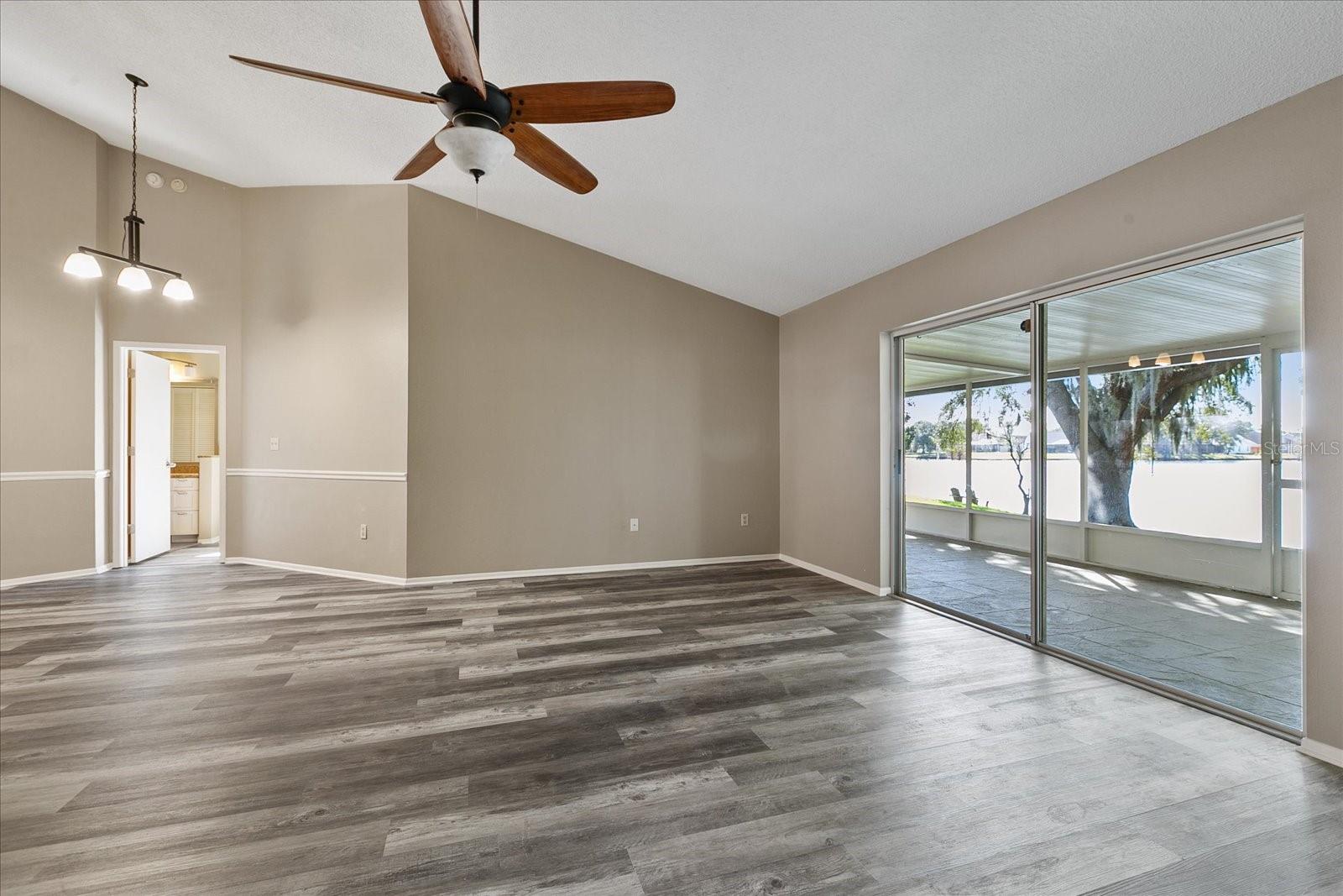 11647 FOX CREEK DR, TAMPA, FL, 33635