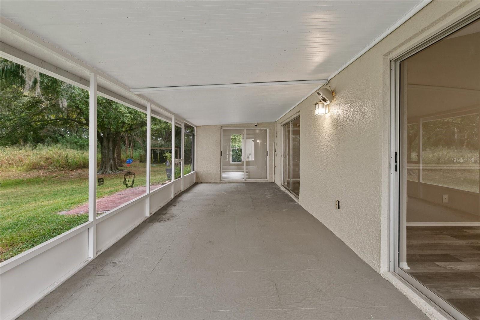 11647 FOX CREEK DR, TAMPA, FL, 33635