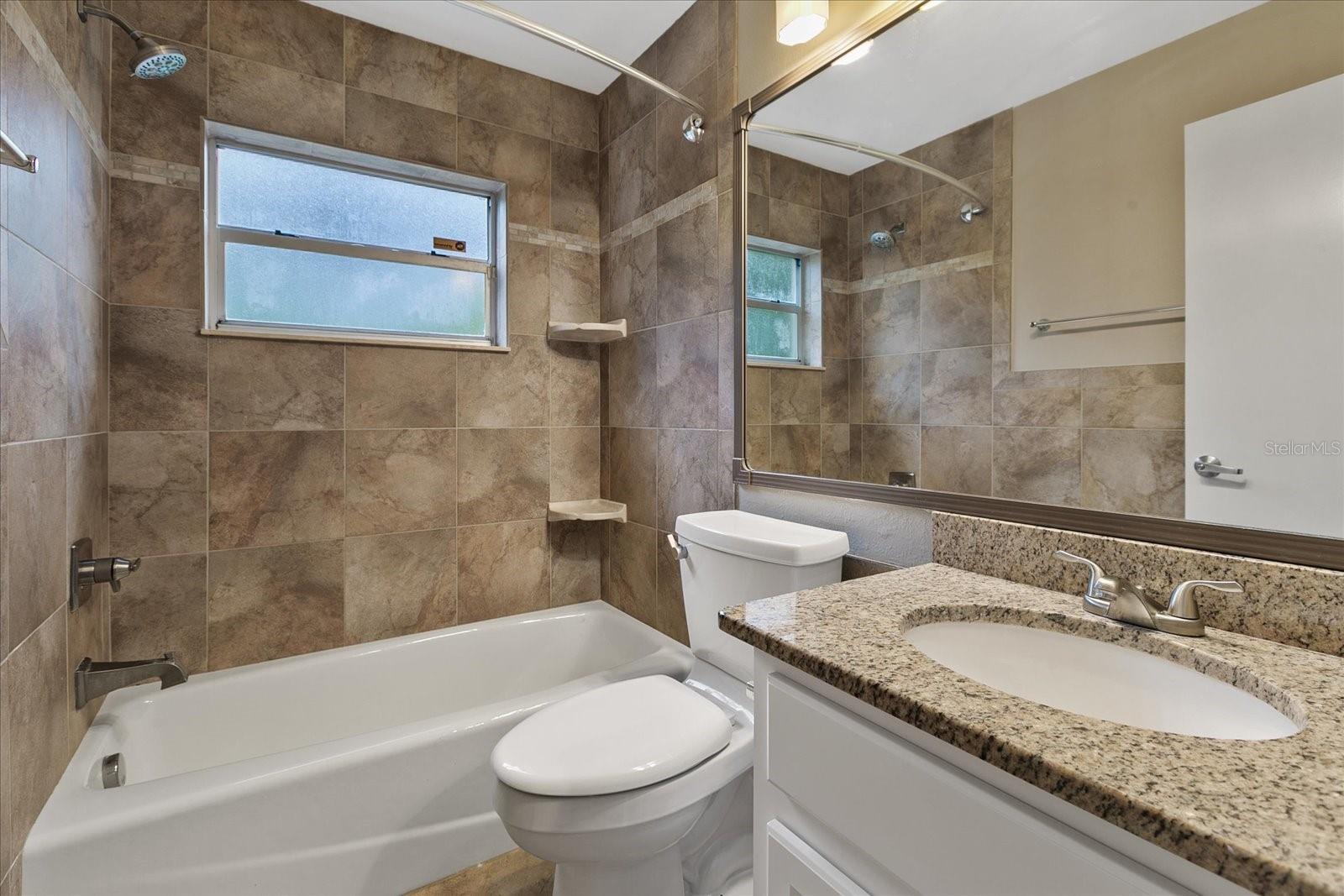 11647 FOX CREEK DR, TAMPA, FL, 33635