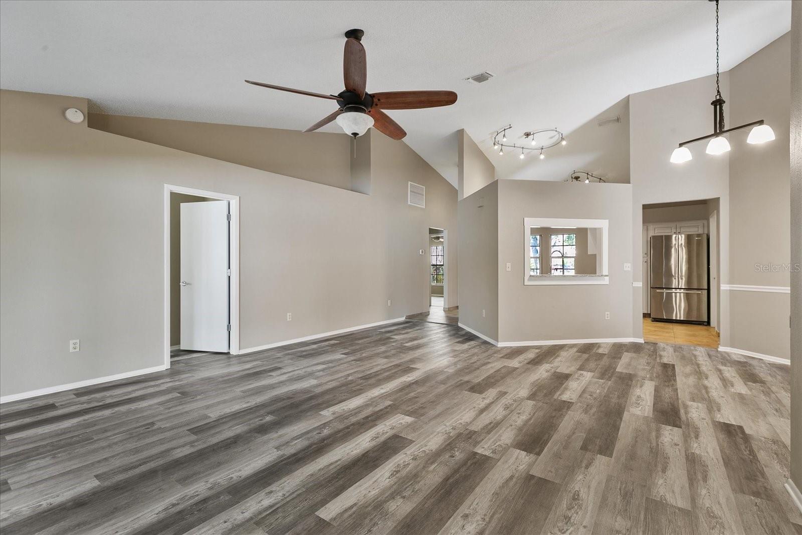 11647 FOX CREEK DR, TAMPA, FL, 33635