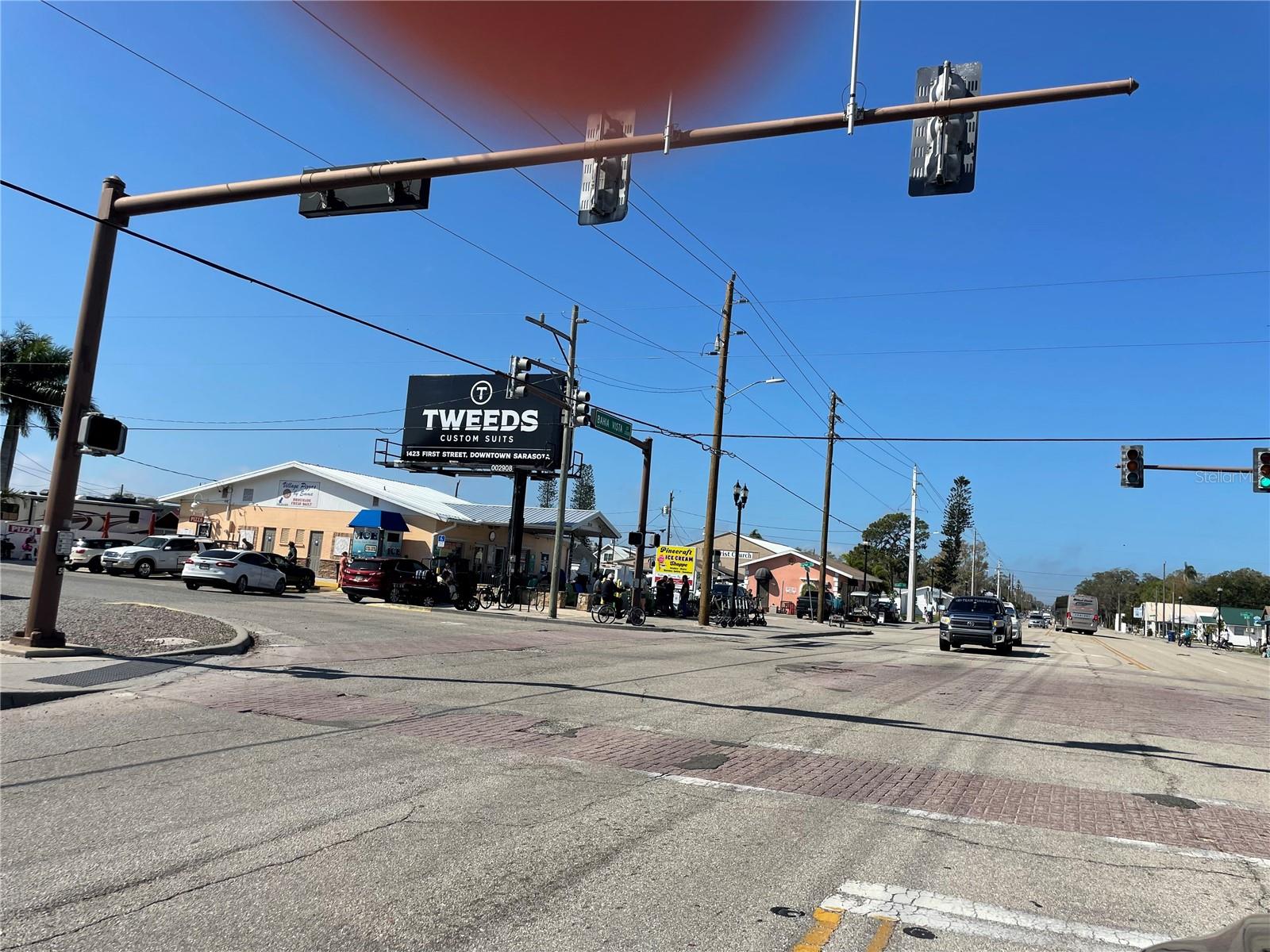 828 S TUTTLE AVE, SARASOTA, FL, 34237