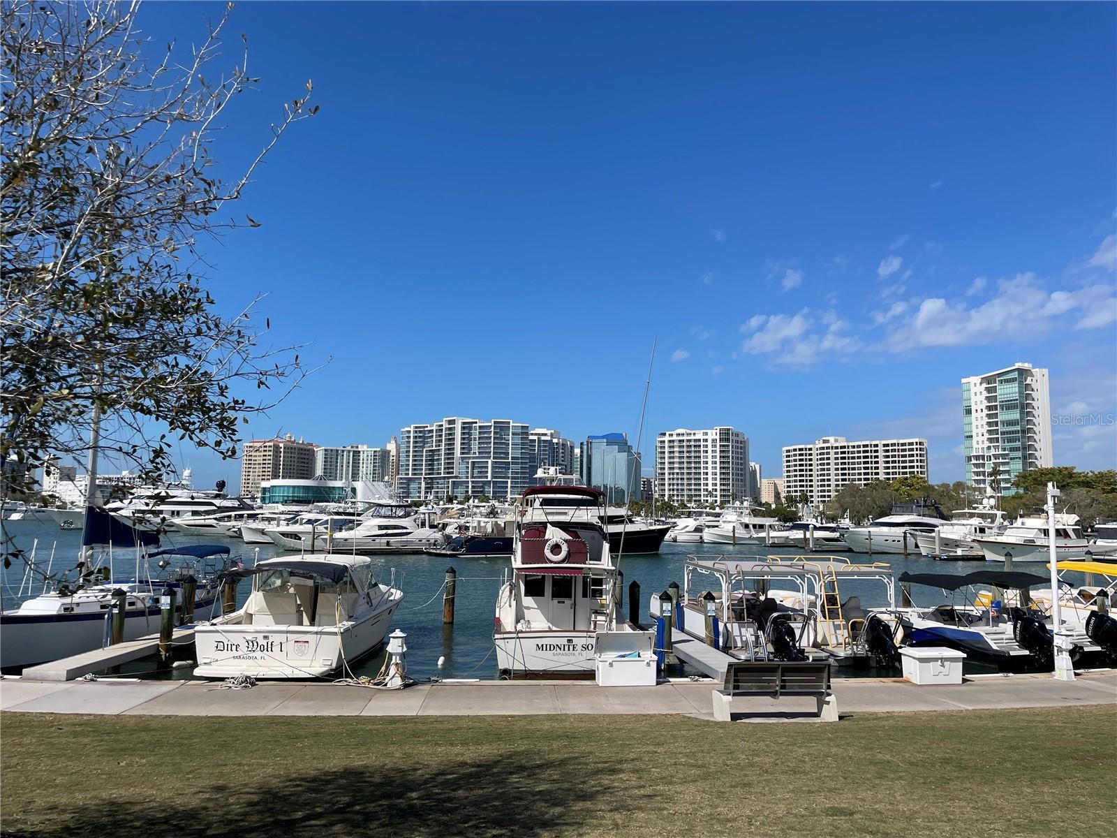 828 S TUTTLE AVE, SARASOTA, FL, 34237